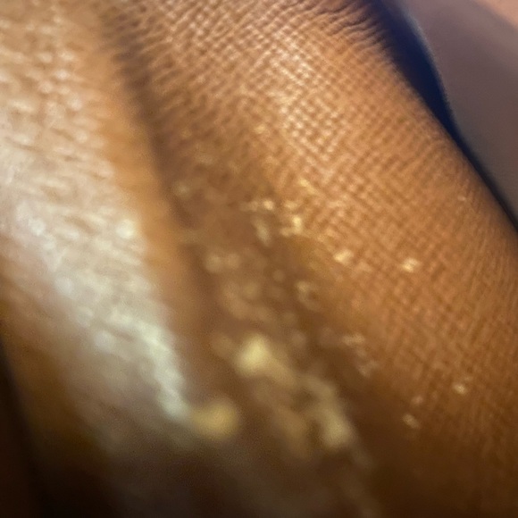 AUTHENTIC Louis Vuitton Monogram Wallet - Picture 9 of 15